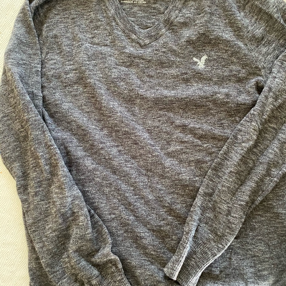 Sweater -American Eagle